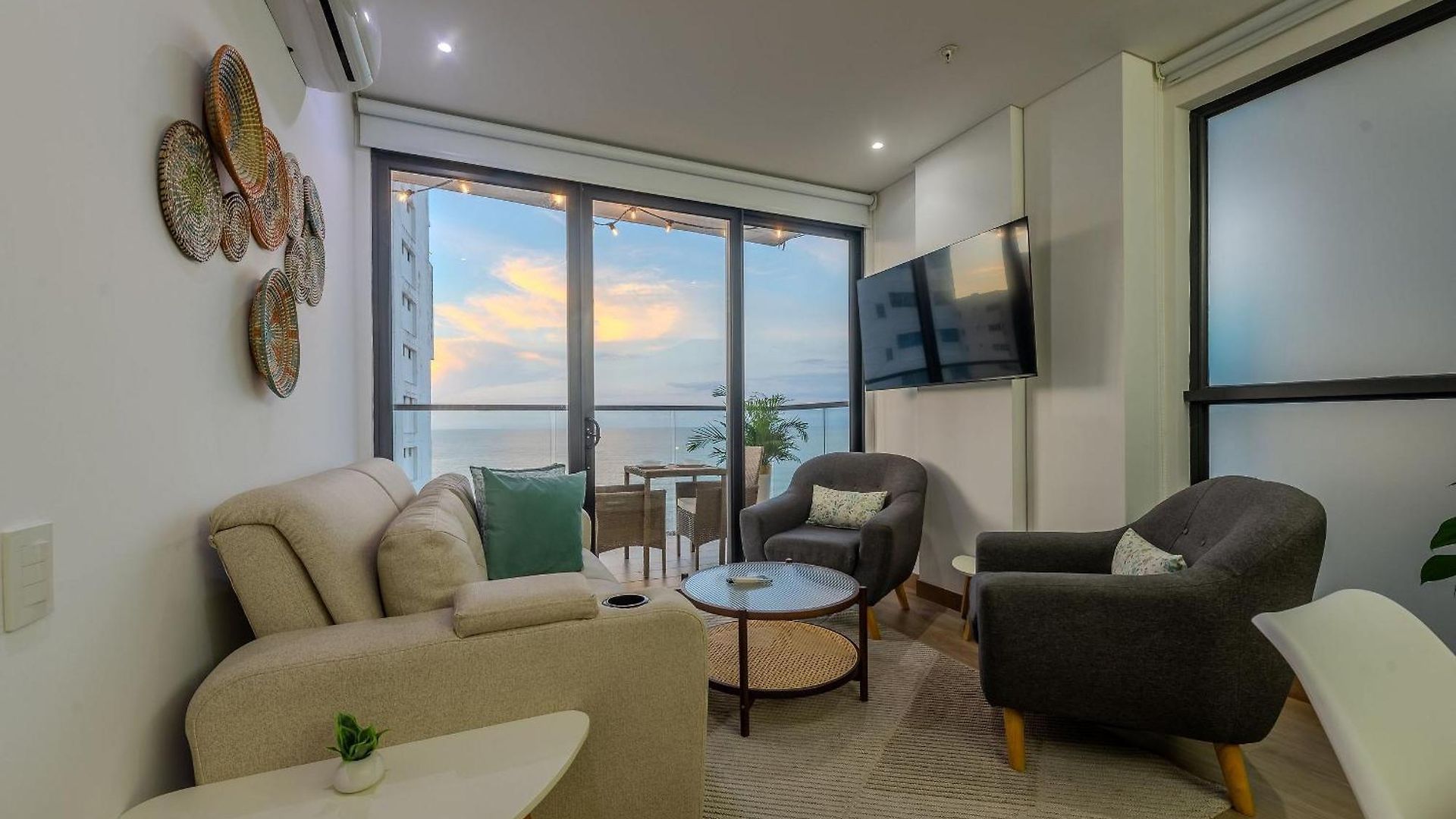 Apartamento Murano Centro/nuevo, Moderno/vista Al Mar /piscina *
