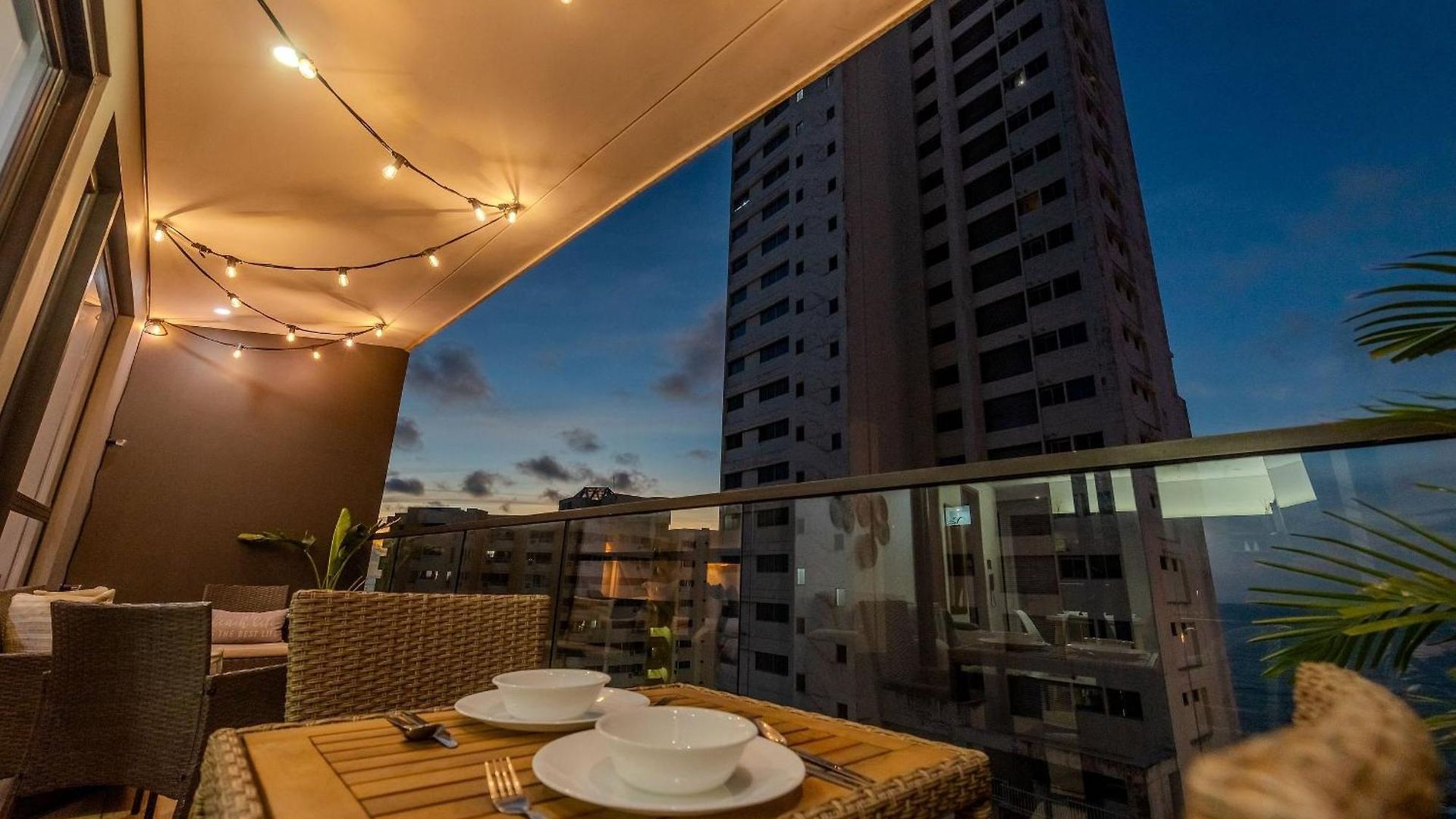 Apartamento Murano Centro/nuevo, Moderno/vista Al Mar /piscina *